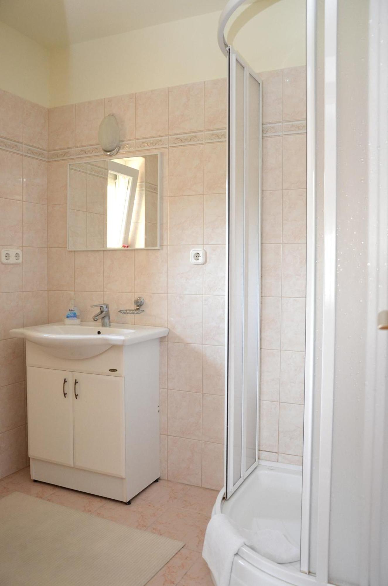Panoráma Apartmanház Sárvár Kültér fotó