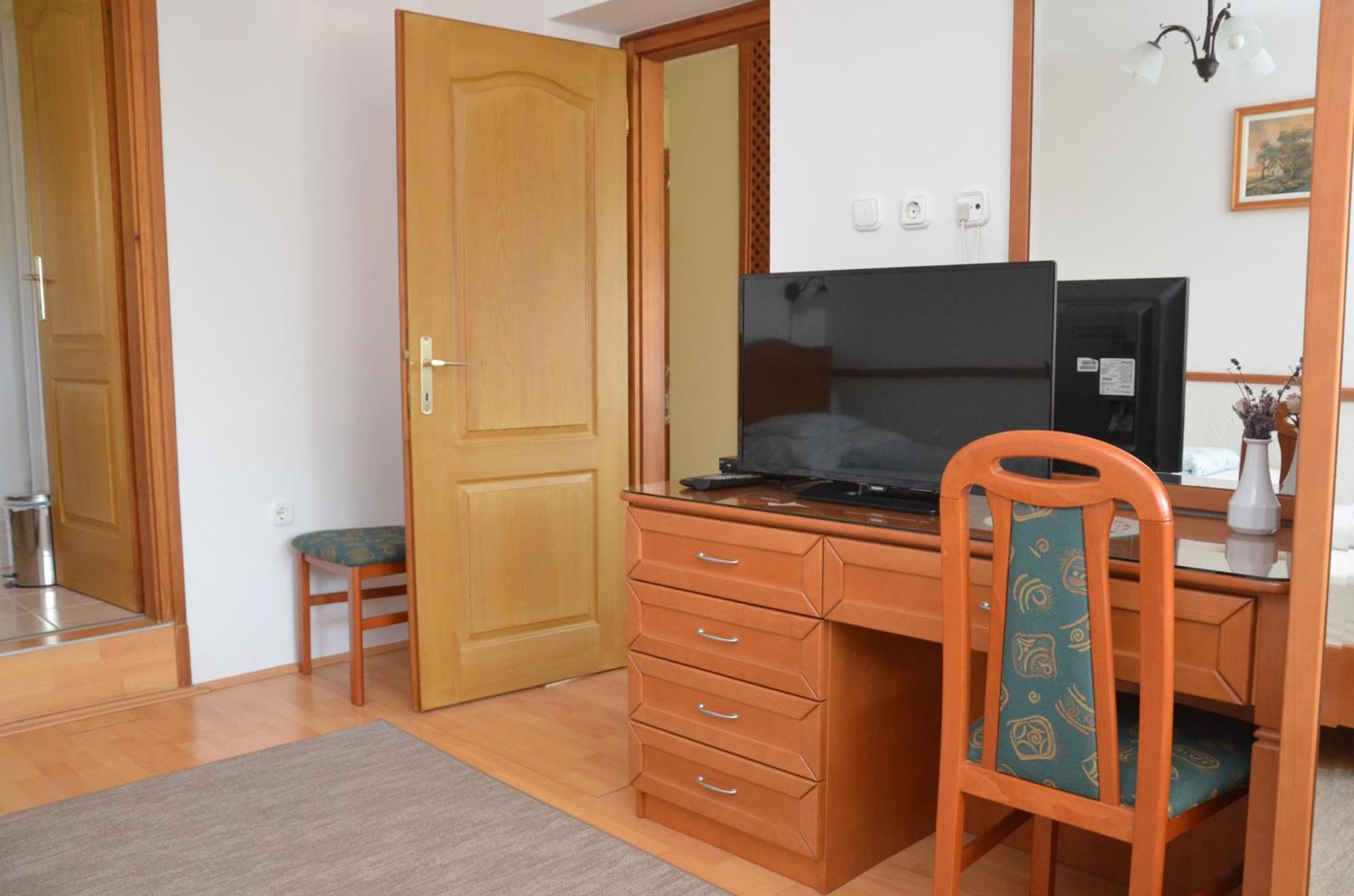 Panoráma Apartmanház Sárvár Kültér fotó